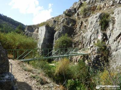 Albarracin y Teruel; la tiñosa salinas de añana visitas festividad la almudena ruta desfiladero de